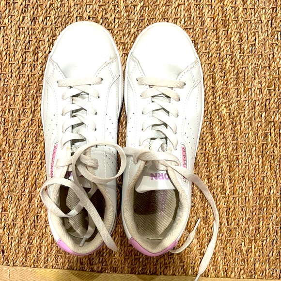 Tretorn White Leather Tennis shoes - Picture 1 of 5